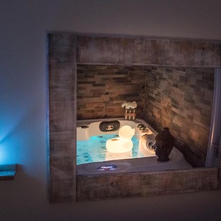 Suite avec Jacuzzi privatif Barcares Plage Le Barcarès Esterno foto