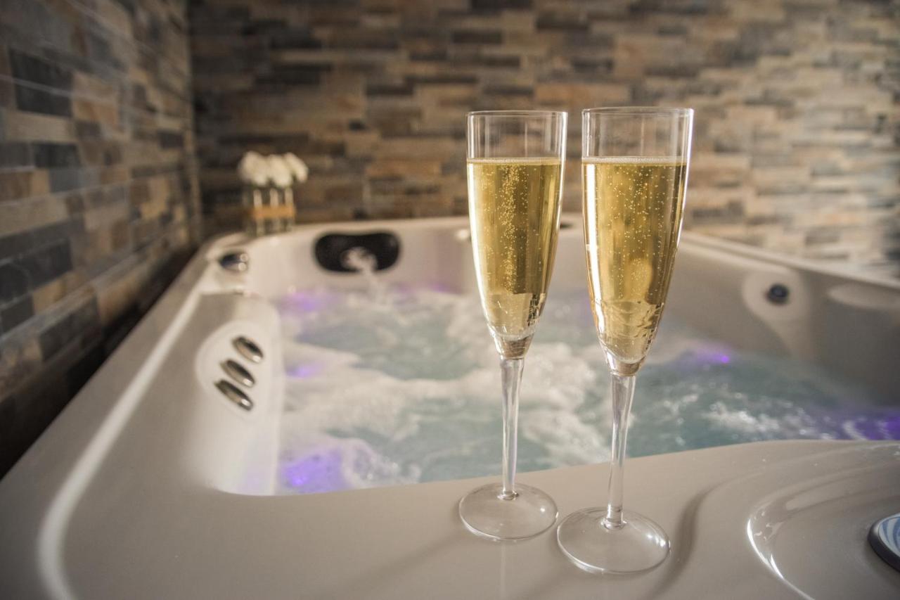 Suite avec Jacuzzi privatif Barcares Plage Le Barcarès Esterno foto